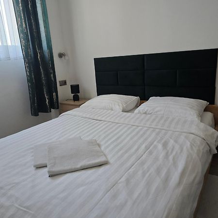 Motel I Restauracja "Pod Baszta" Naglowice Extérieur photo