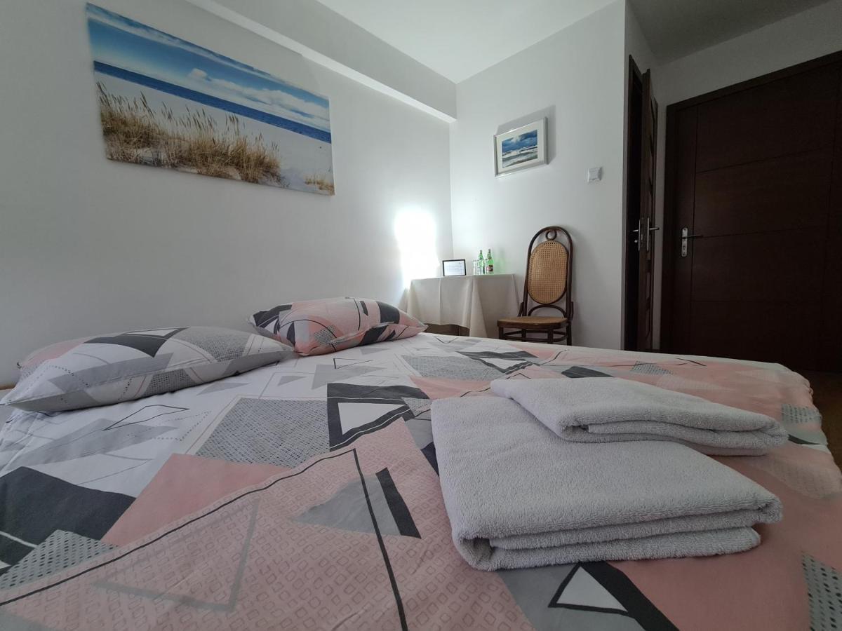 Motel I Restauracja "Pod Baszta" Naglowice Extérieur photo