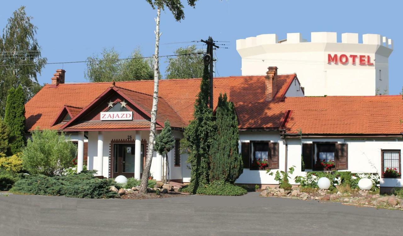 Motel I Restauracja "Pod Baszta" Naglowice Extérieur photo