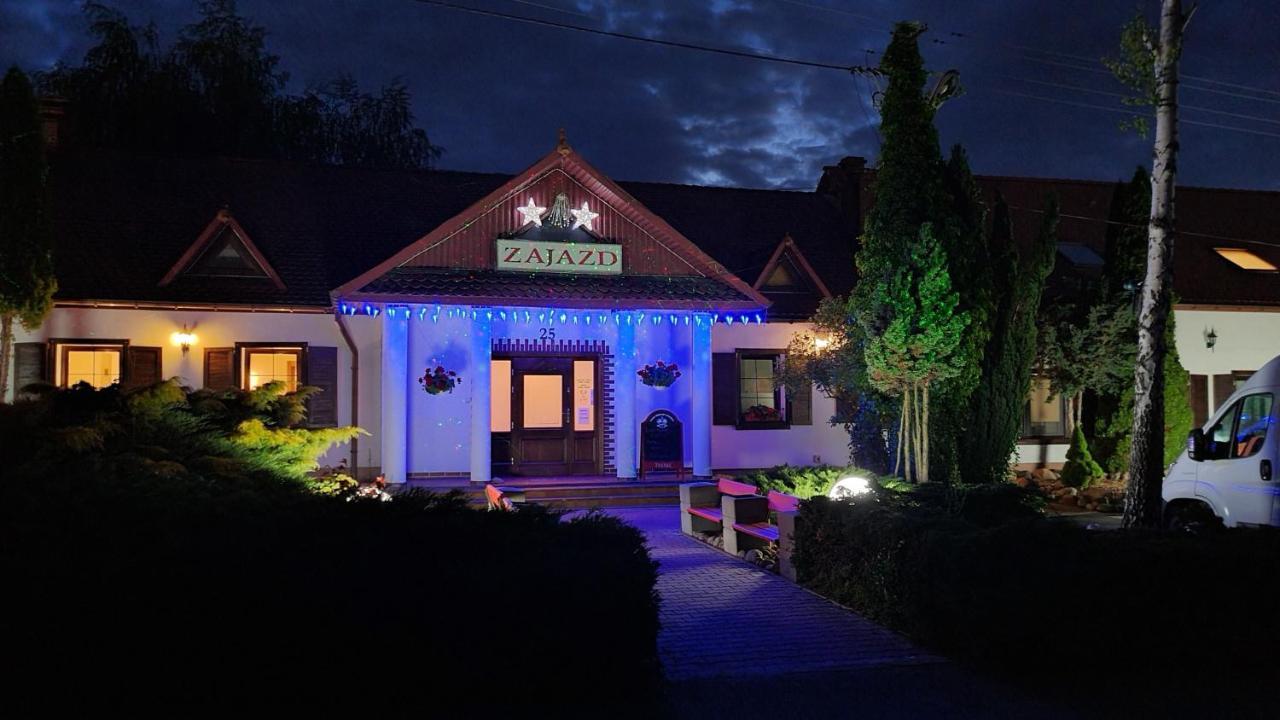 Motel I Restauracja "Pod Baszta" Naglowice Extérieur photo